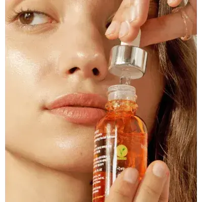 jumiso-all-day-vitamin-brightening-balancing-facial-serum-30-ml.webp
