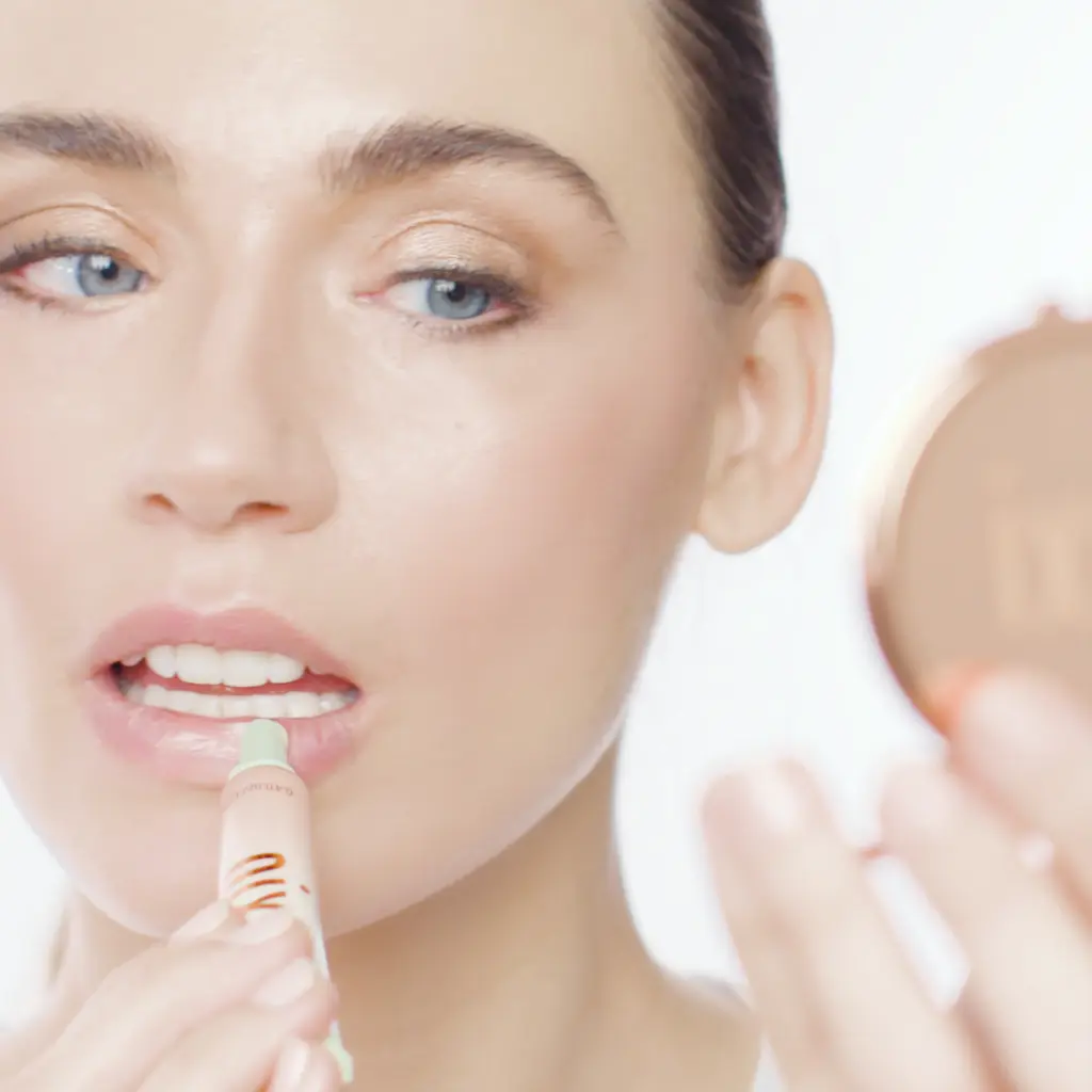 Pixi_Colour_LIPTONE_HOW_TO_STILLS_ECOM_Still003.webp