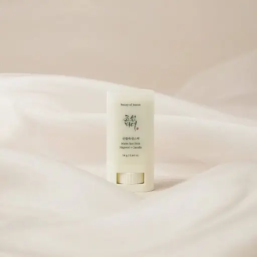 Beauty of Joseon] Matte Sun Stick: Mugwort + Camellia (18g) – SPF 50 PA++++, Korean Sunscreen Stick for Oily & Combination Skin, Shine Control, No White Cast